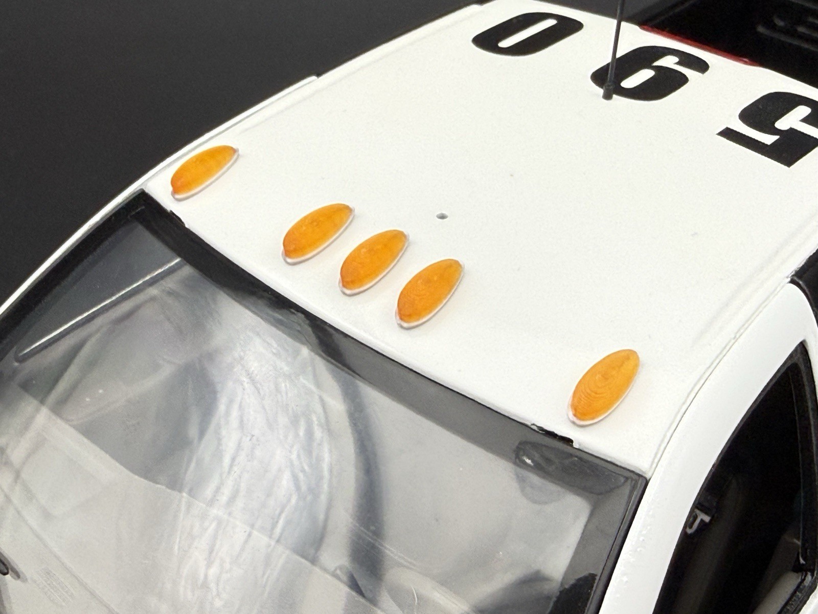 5 Pack 1/18 Scale Model Amber Roof Clearance Light Cab Marker Pickup Truck 1863A