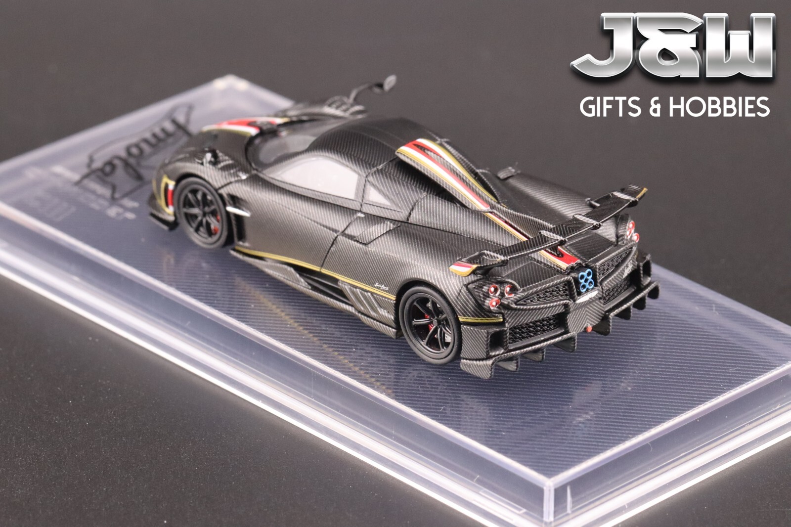 CM Model Pagani Imola Full Dry Carbon Black with Gold Trim 1/64