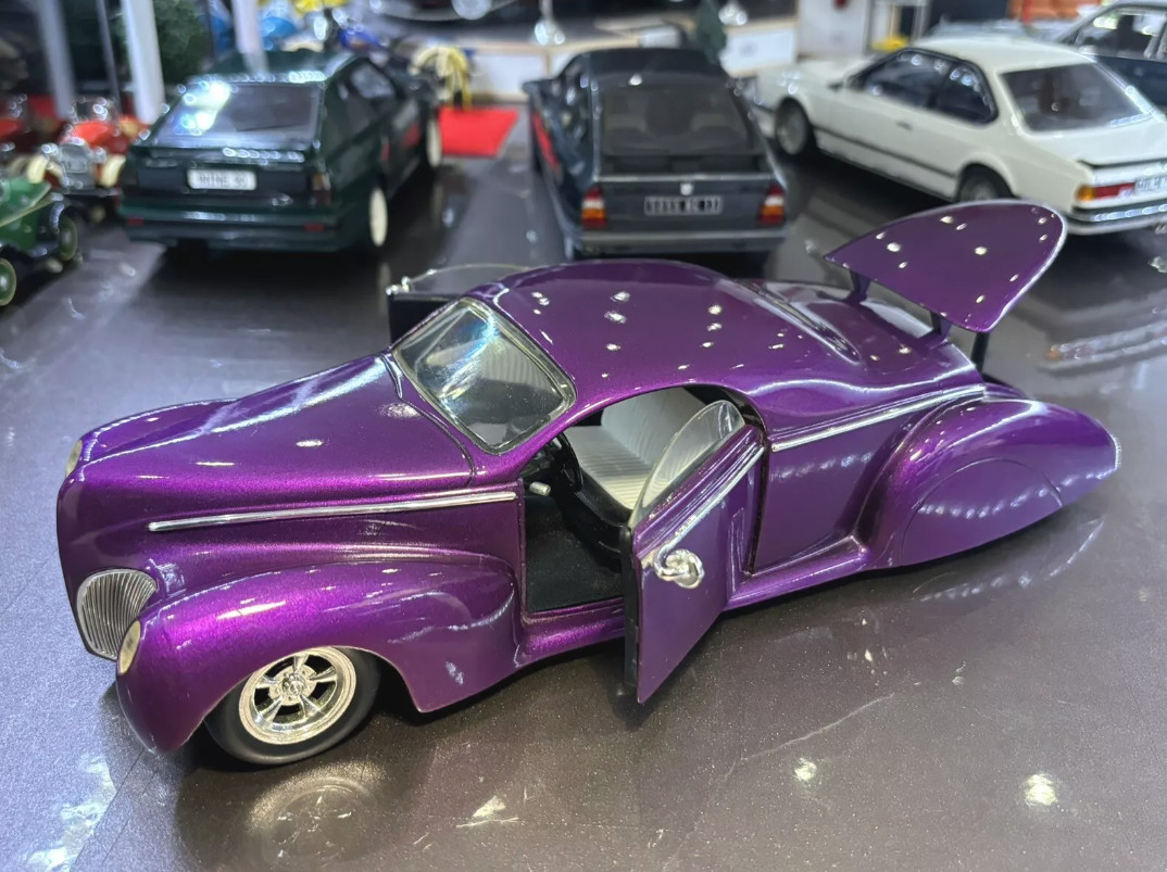 Hot Rod Ford Mercury Merc Chopped Custom1:18Race Car12Dragster24Drag Racer