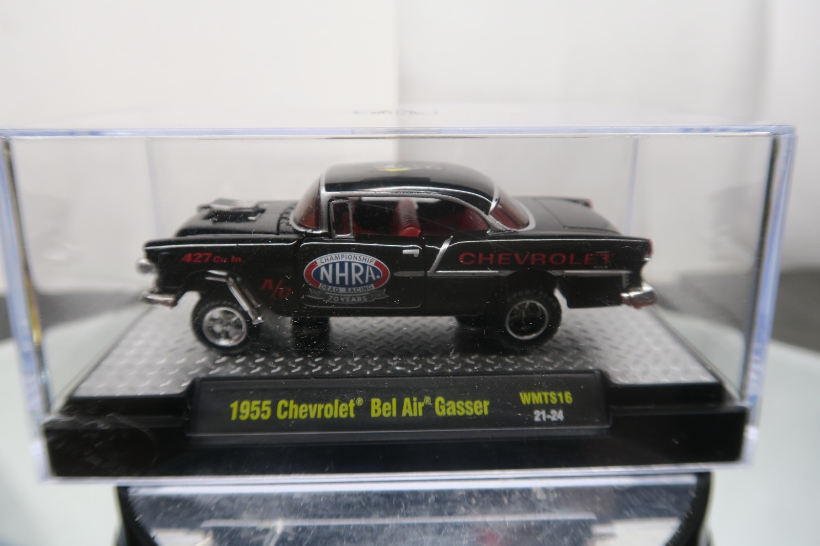 M2 MACHINES 1/64 1955 NHRA CHEVROLET BEL AIR GASSER WMTS16 IN DISPLAY CASE!