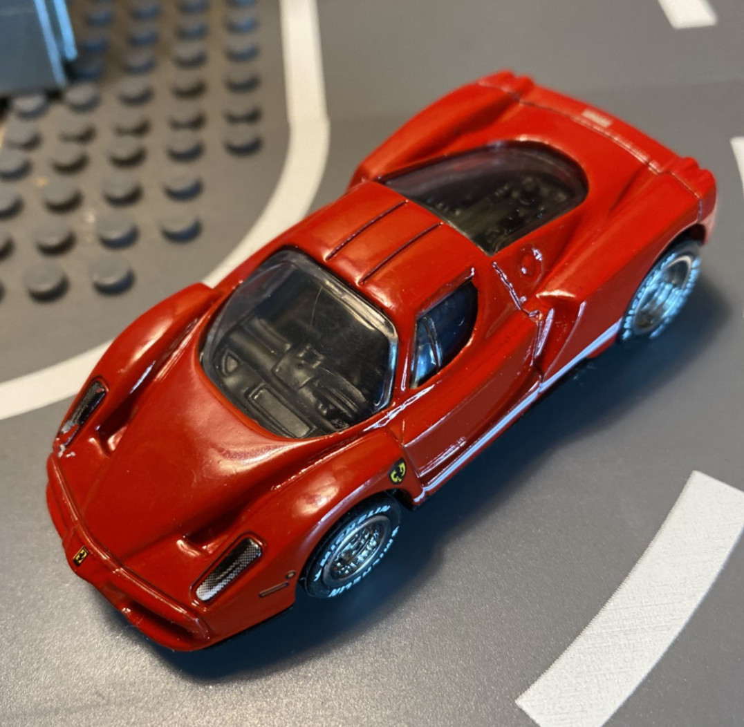 Hot Wheels Enzo Ferrari Red CUSTOM Super Real Riders Wheel Swap 2011