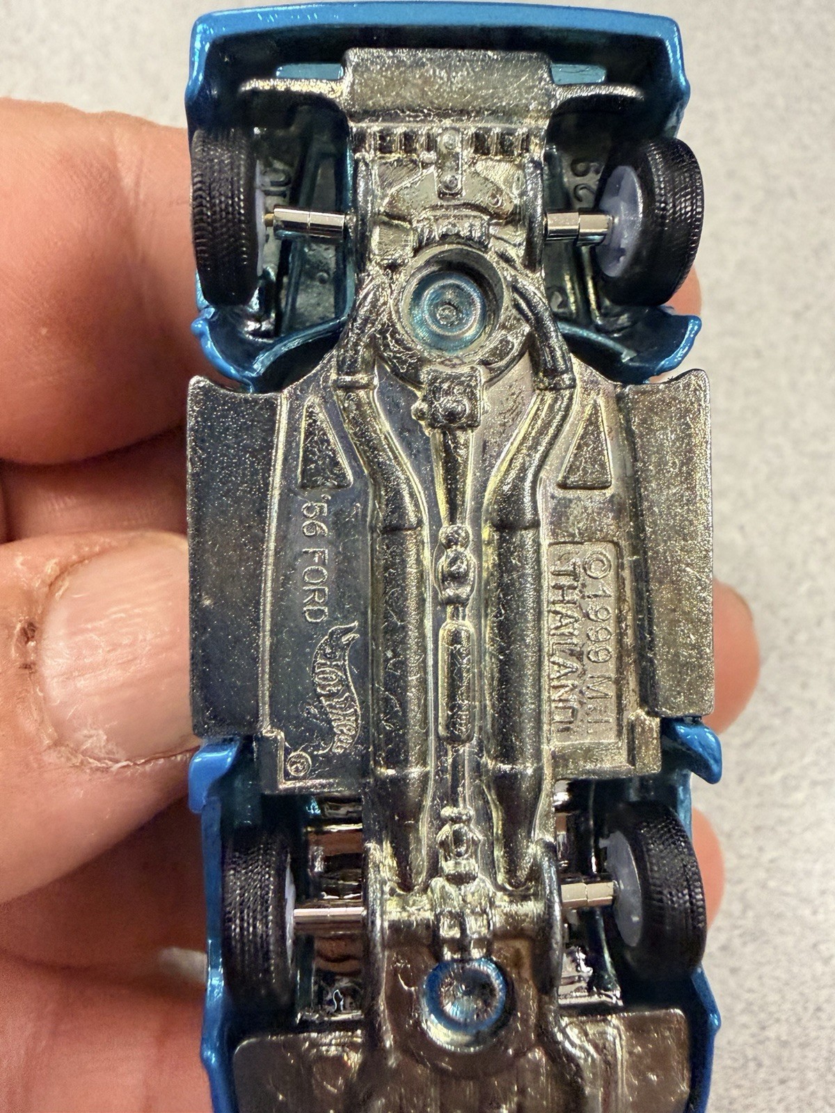 Hot Wheels ’56 Ford Custom, Blue Metalic Paint, on 3D printed lowrider wheels