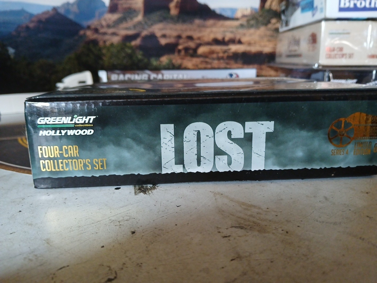 Greenlight Hollywood Lost 1:64 Limited Edition Diecast Volkswagen Ford Chevy