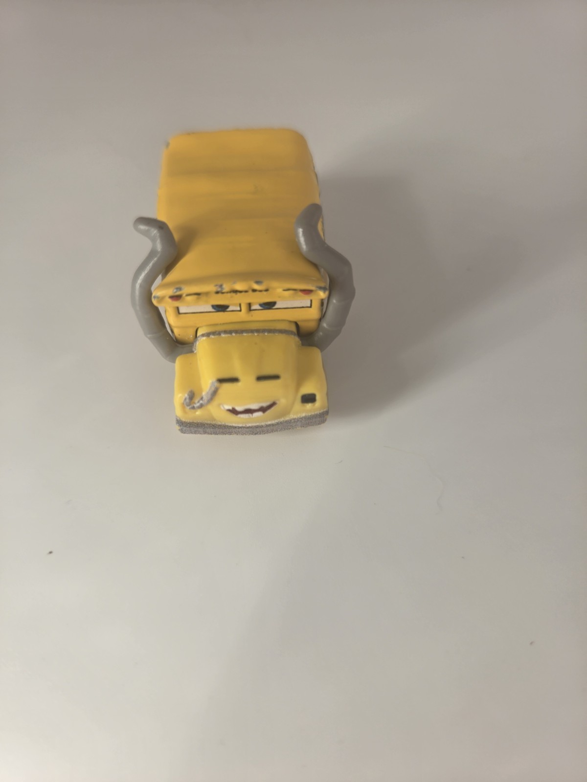 Disney Pixar Cars MINI RACERS Thunder Hollow * MUDDY MISS FRITTER *loose*