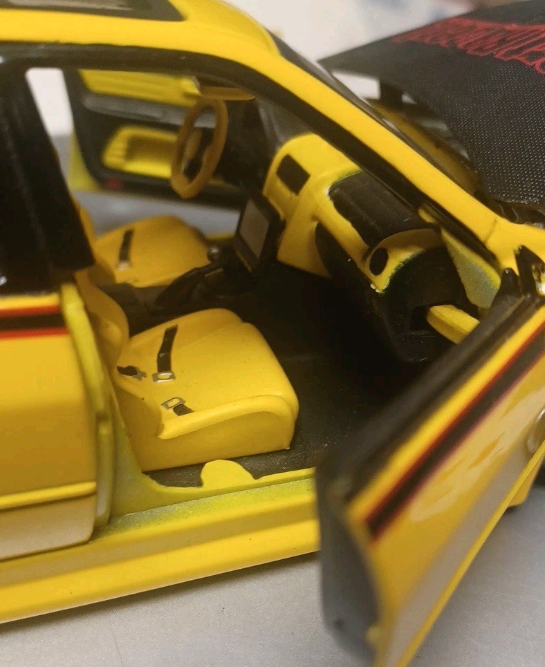 Jada Toys Dub City Import Racer! Lexus IS300 Toyota Altezza Yellow/Black 1/24
