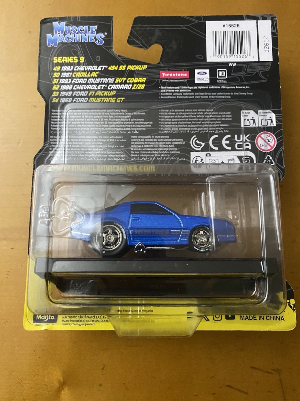 Maisto Muscle Machines Series 9 DieCast Model 52 1988 Chevrolet Camaro Z/28 Blue