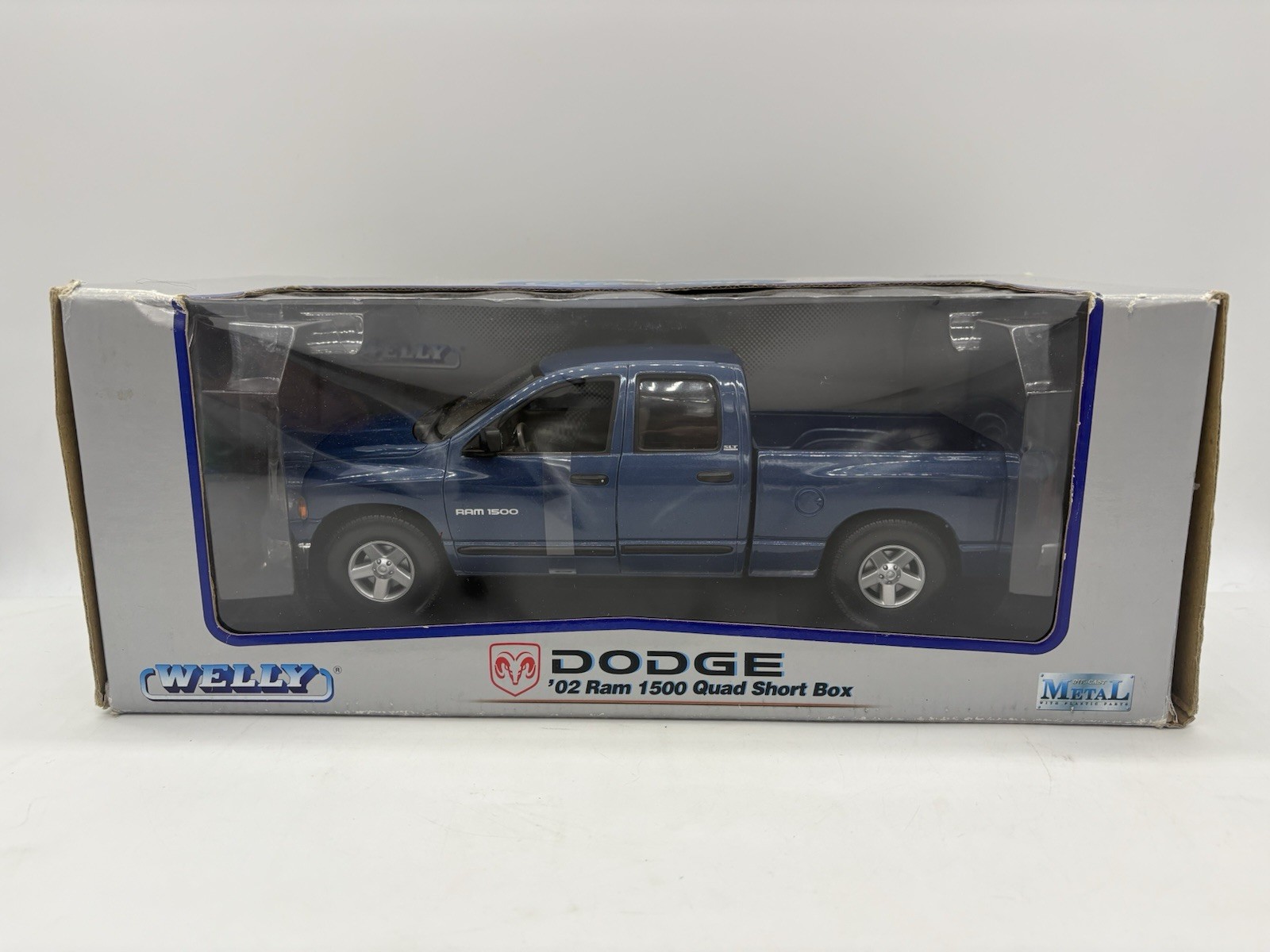 Welly 2002 Dodge Ram 1500 Quad Short Box Diecast Pickup Truck 1:19 W Box – Blue