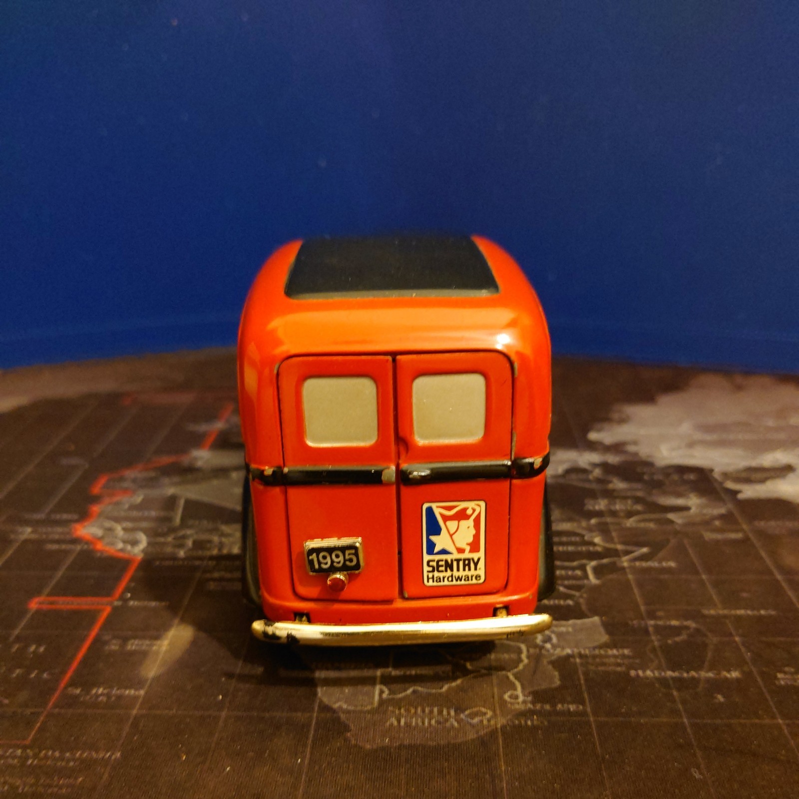 Liberty Classics 1936 Dodge Panel Van 1:25 Scale Diecast Coin Bank Money Box