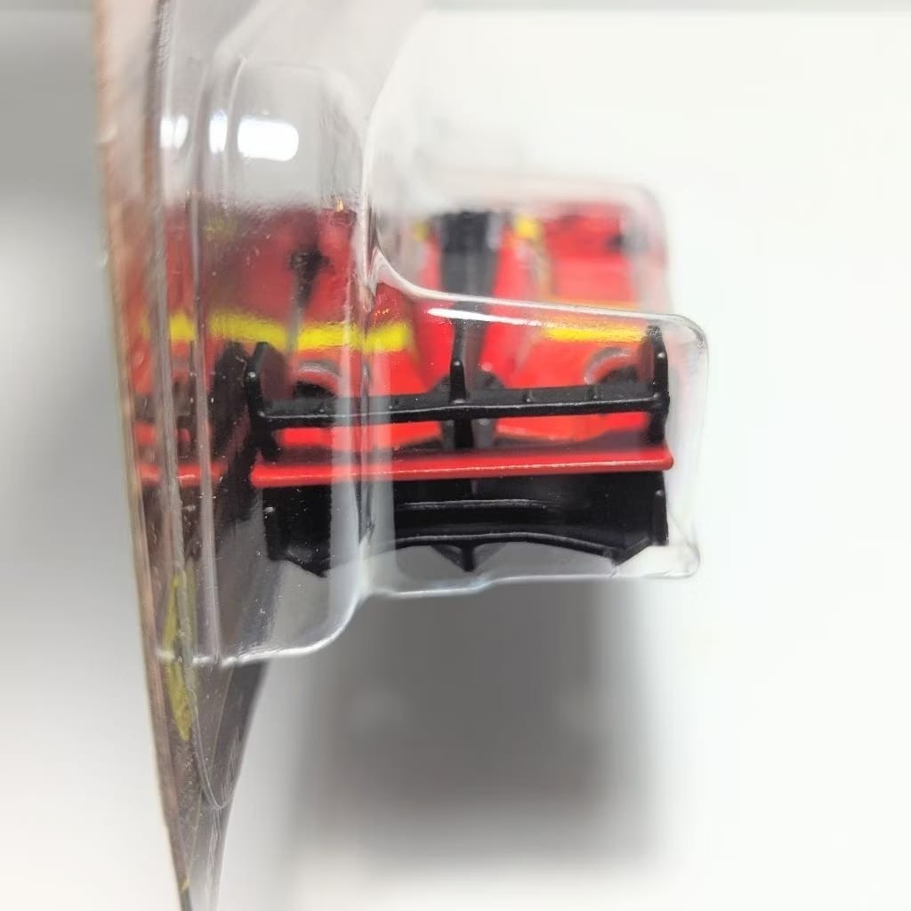 Hot Wheels Premium 2025 Car Culture “Circuit Legends” Ferrari 499P Red 1:64