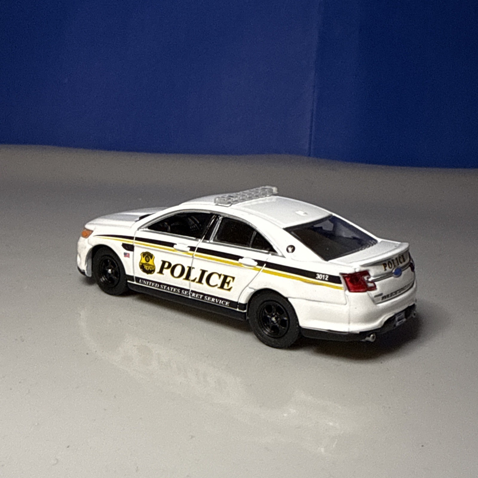 Greenlight 1:64 Ford Taurus United States Secret Service Interceptor