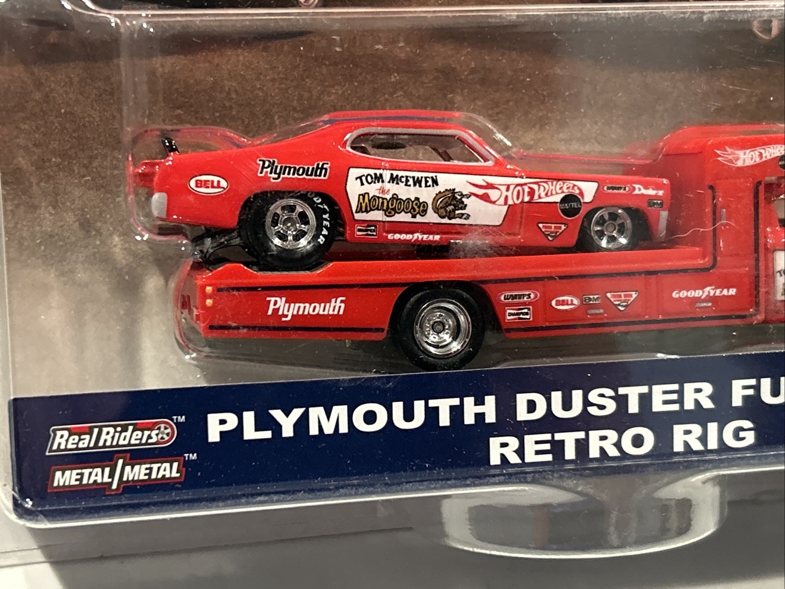 Hot Wheels 2018 Car Culture Team Transport Plymouth Duster Funny Car Retro Rig