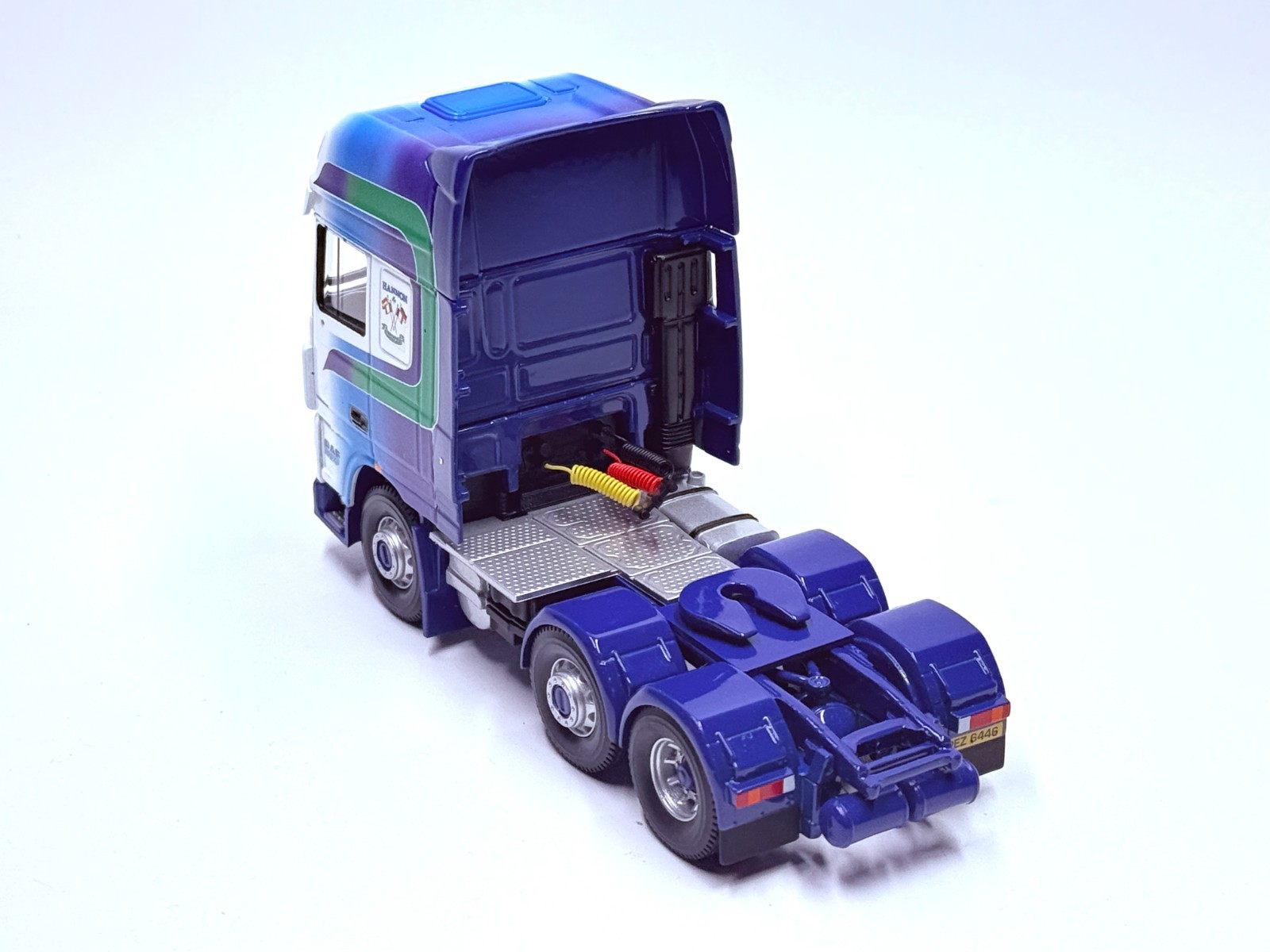 CORGI DAF XF105 TRACTOR UNIT MODEL ONLY HANNON INTERNATIONAL TRANSPORT CC14107
