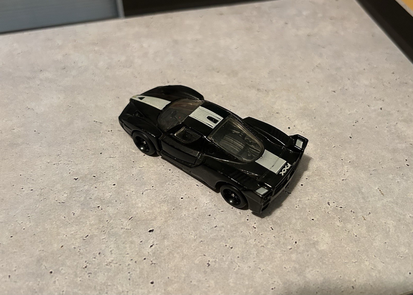 HOT WHEELS FERRARI FXX 2008 FIRST EDITIONS W/ Real Riders On Black Spokes Swap