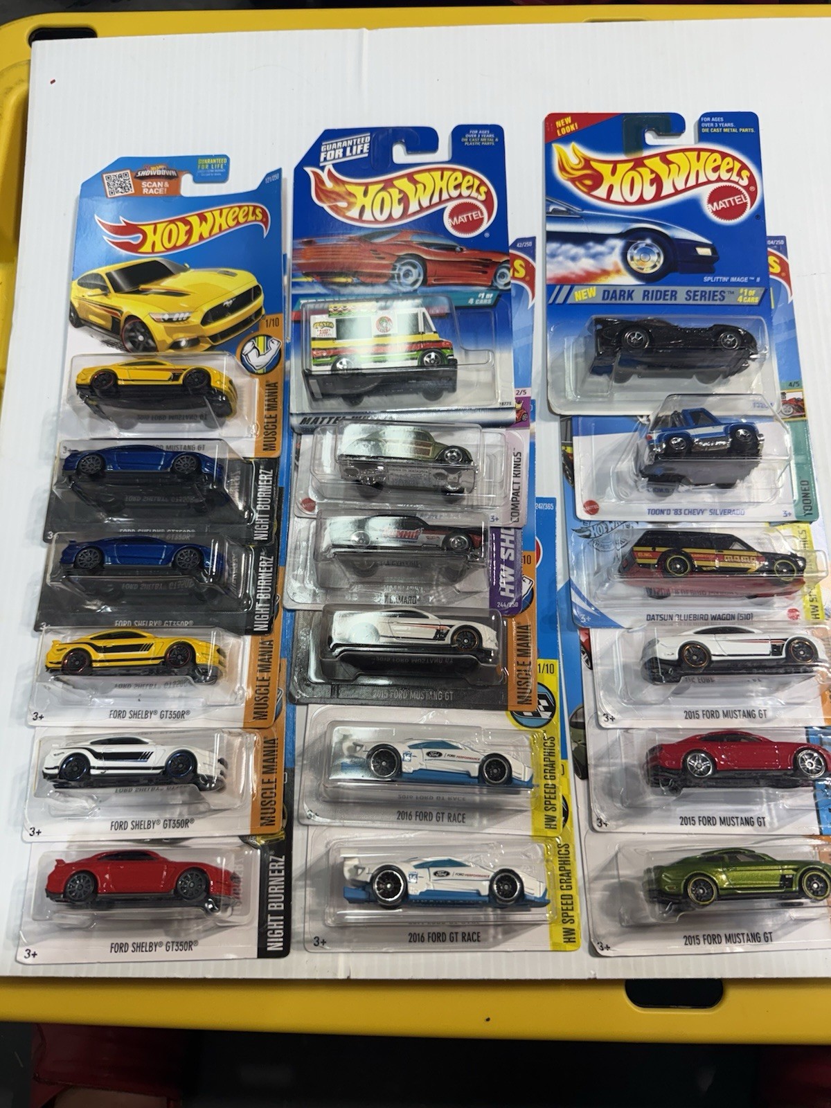 LOT OF 100 RANDOM HOT WHEELS ALL NEW