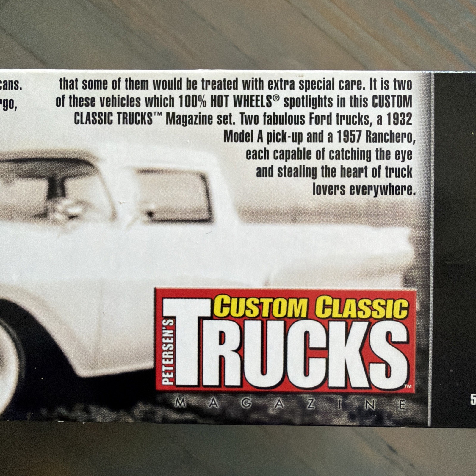 Hot Wheels Petersen’s Custom Classic Trucks ’32 Ford Pickup & ’57 Ranchero 1/64