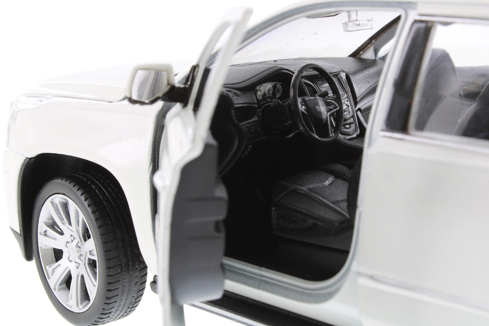 BOX OF 4 2017 CADILLAC ESCALADE SUV 1/24 DIECAST CAR SHOWCASTS 24084/4D