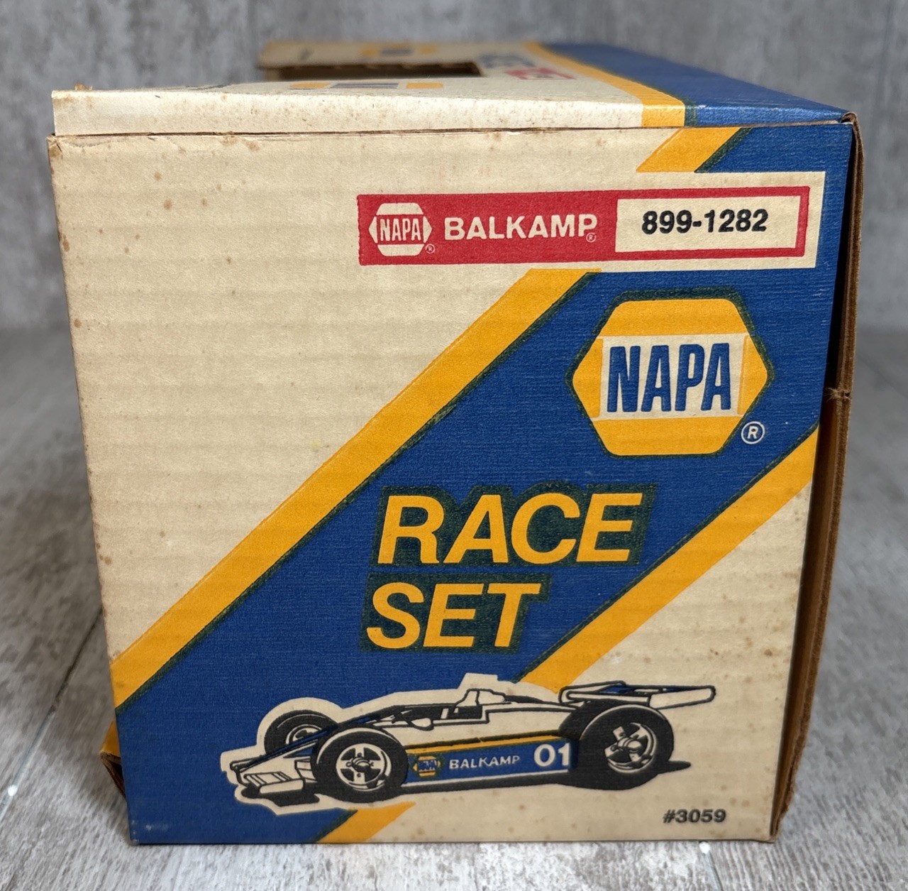 1/16 Ertl NAPA Auto Parts Balkamp Race Car Set w/ Box