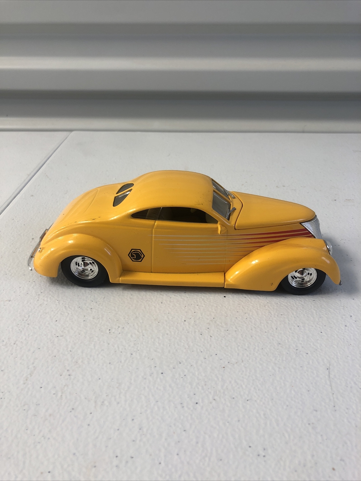 MATCO TOOLS/ERTL/RACING CHAMPIONS POSIE COUPE WILD CUSTOM 1/24 2001 RELEASE