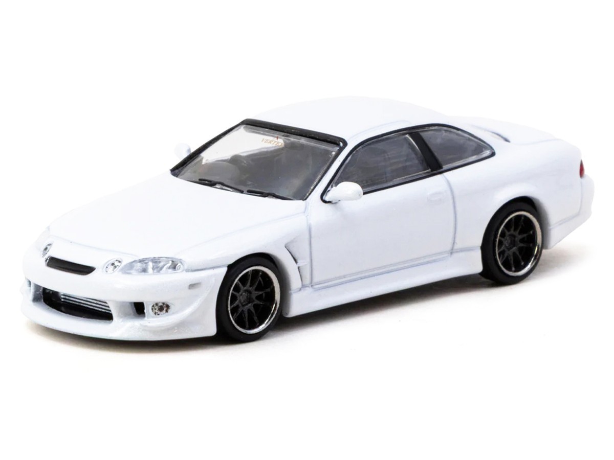 Toyota VERTEX Soarer JZZ30 RHD (Right Hand Drive) White Metallic Global64