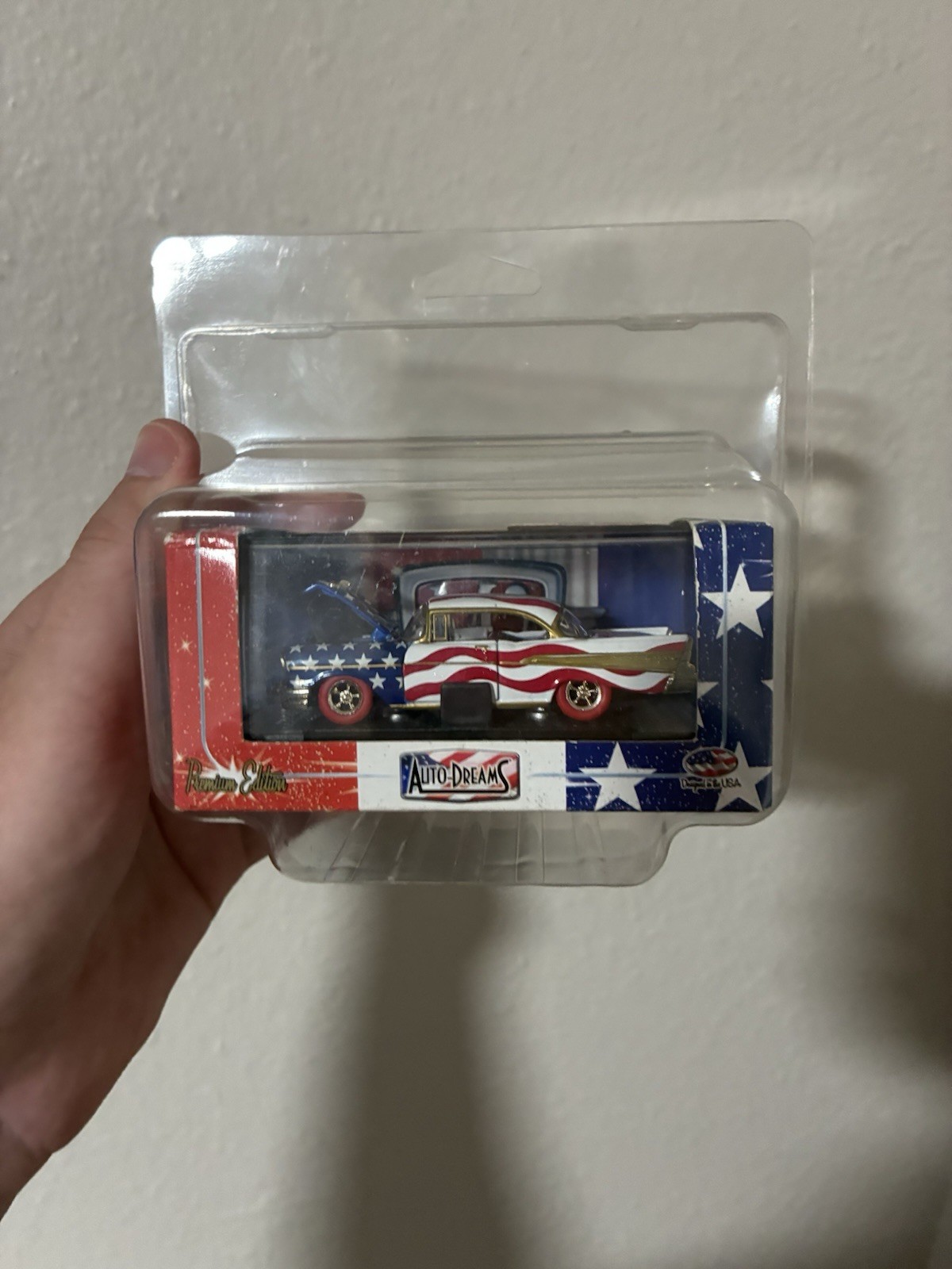 M2 Machines 1957 Chevrolet Bel Air 1:64 Diecast Auto-Dreams Patriot Unopened