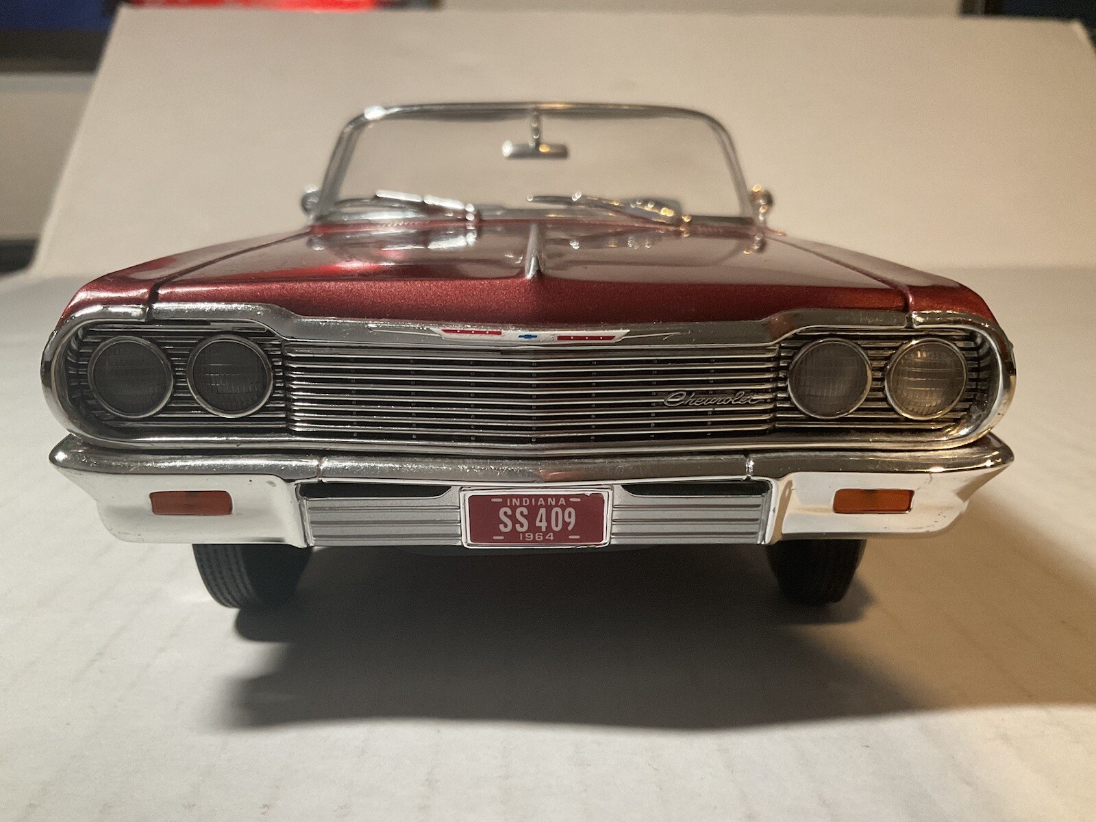 ERTl 1/18 1964 Impala Convertible SS. Plum Red, No BOX, Good Condition