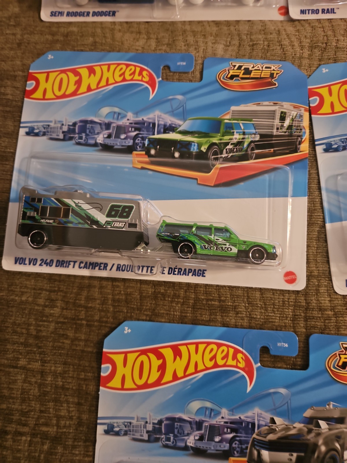 Hot Wheels Track Fleet Lot Of 10 Ultra Magnus Semi Twin Mill Volvo New
