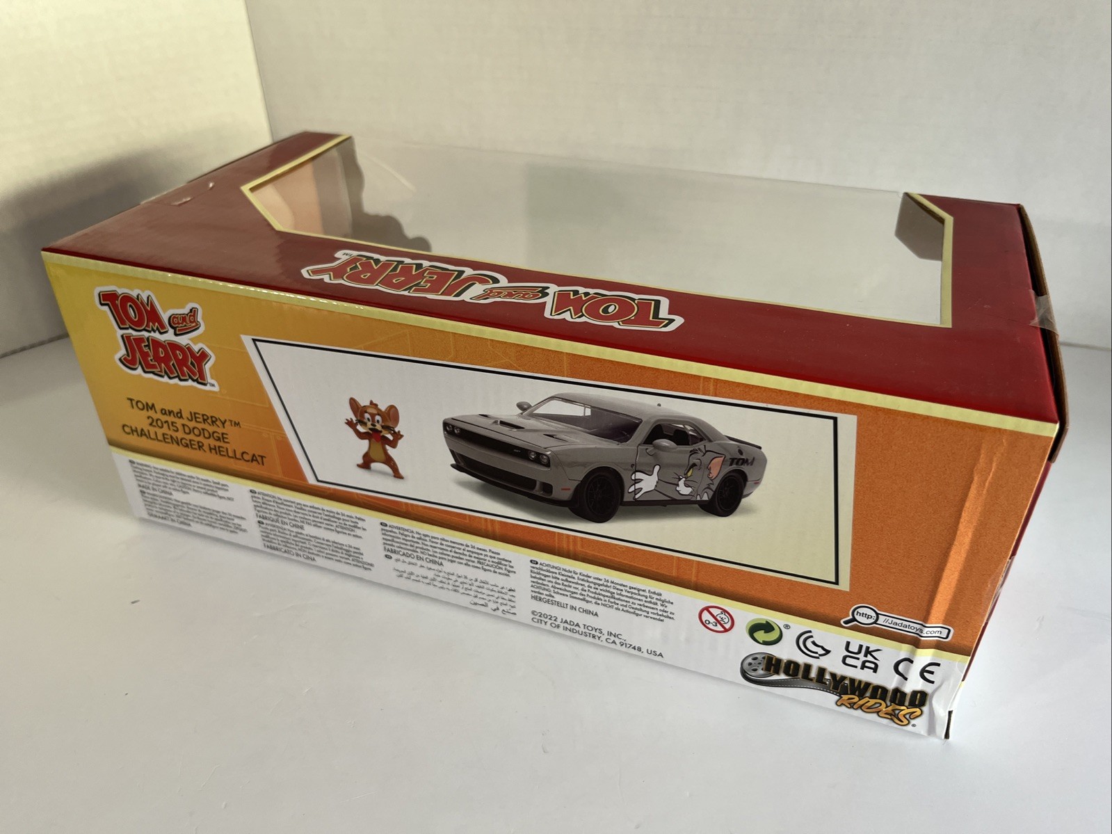 Tom and Jerry HWR with Figure 1:24 Scale 1.75 Inches Tall Ages 8 Years and Up