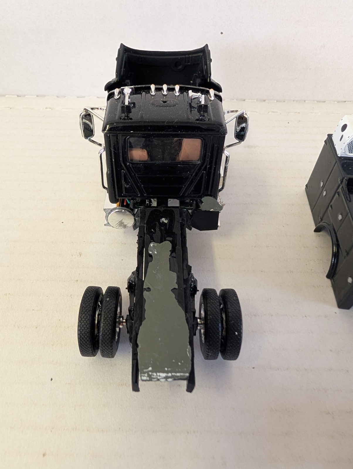 1:53 Scale Mack Service Truck Project – Unassembled Utility Body