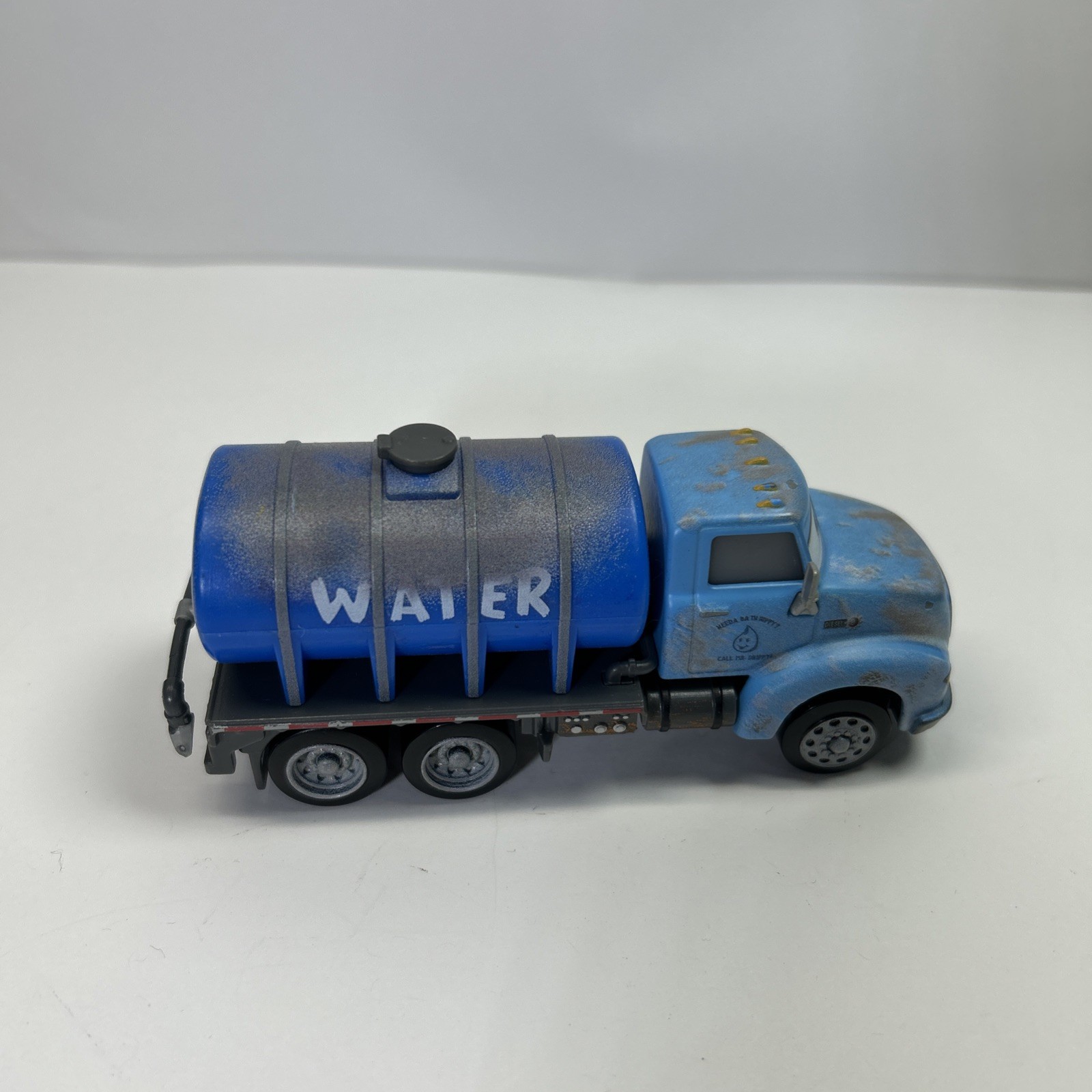 Disney Pixar Cars Deluxe Mr Drippy Water Tanker Truck Diecast DVB23 RARE!