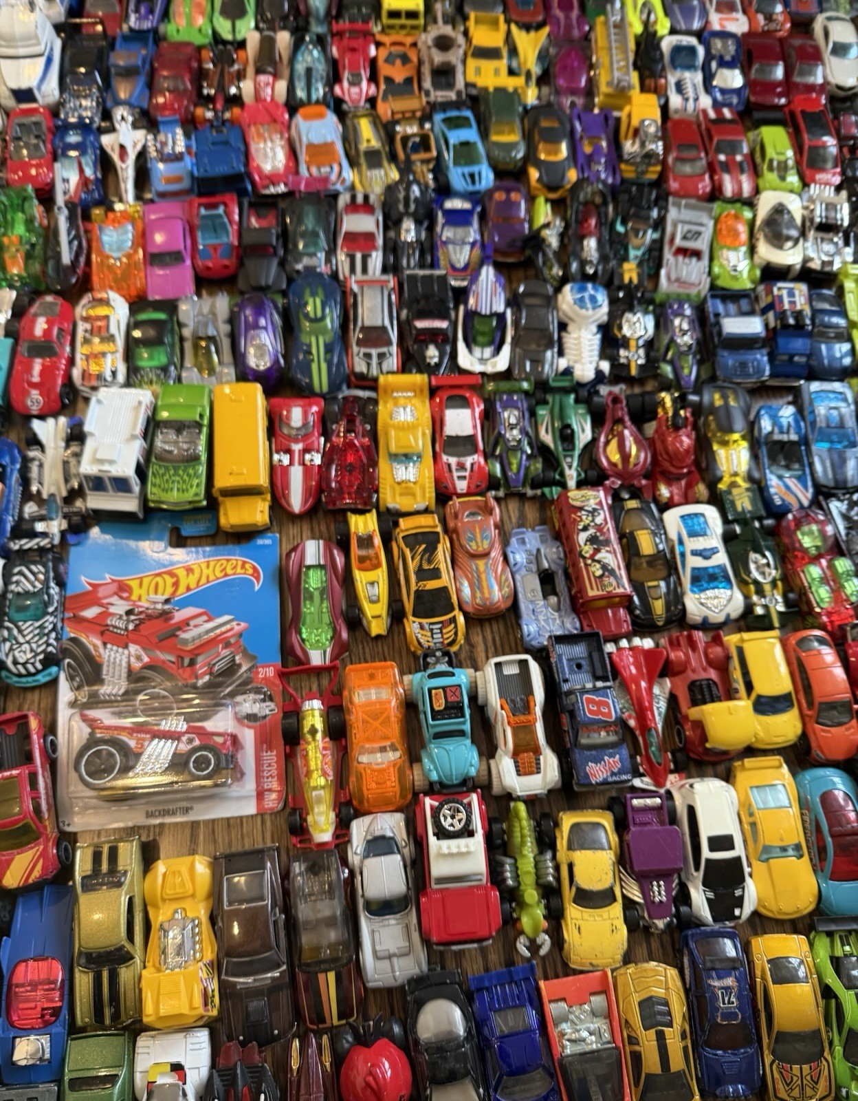 🎁 GREAT GIFT! Hot Wheels Matchbox Huge Bulk Lot 50+ Toy Diecast Cars & Vehicles