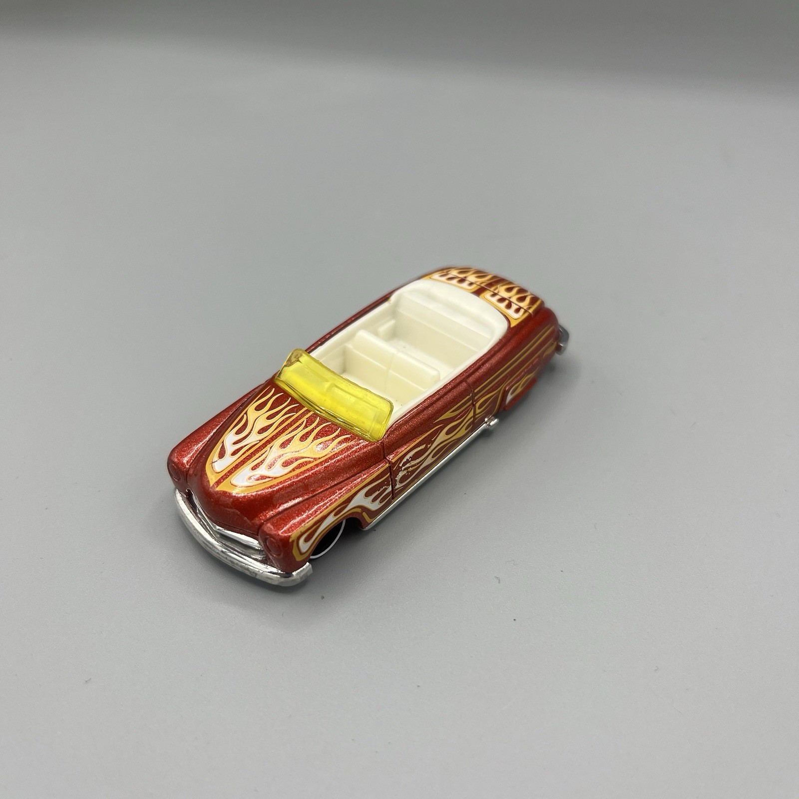 Custom Hot Wheels ’49 Merc Flames RED Hot Rod Classic Convertible 1:64