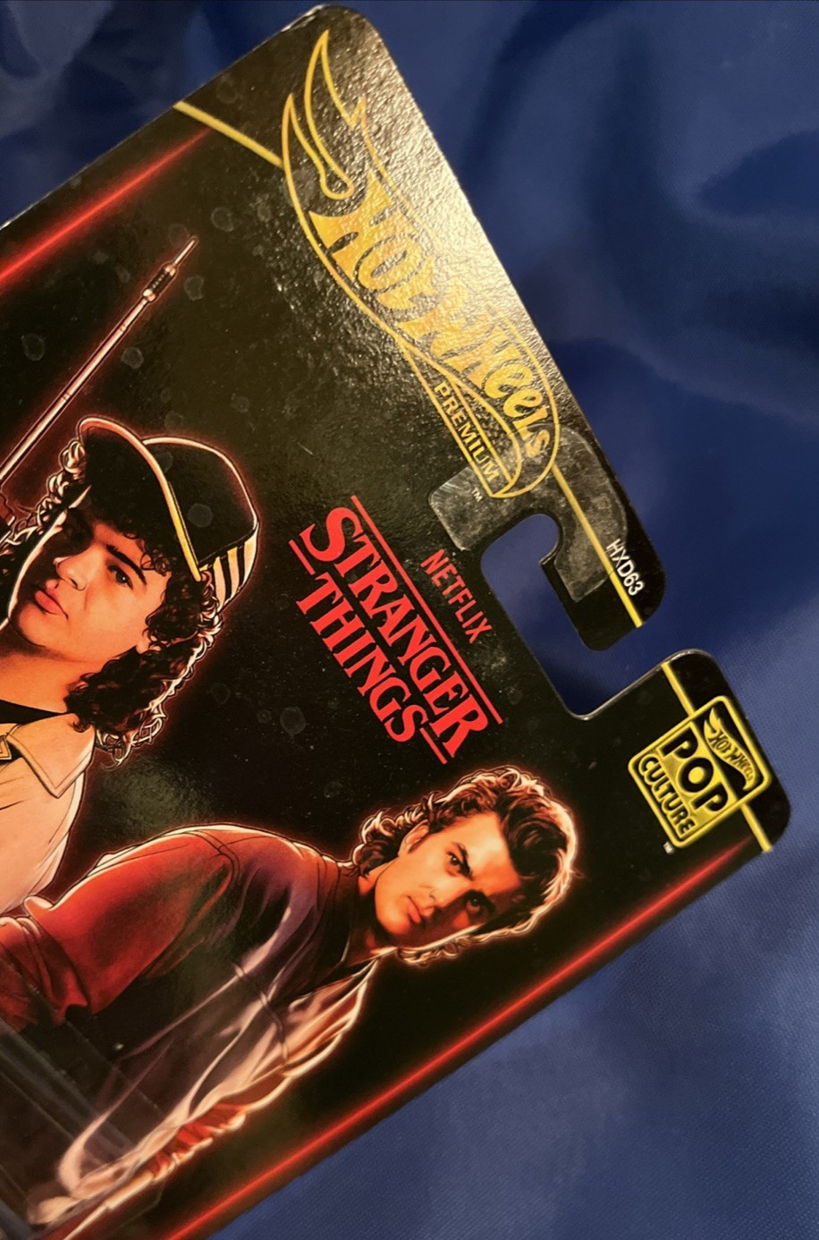 HOT WHEELS PREMIUM 2025 POP CULTURE STRANGER THINGS 1983 BMW 733i NETFLIX BONUS