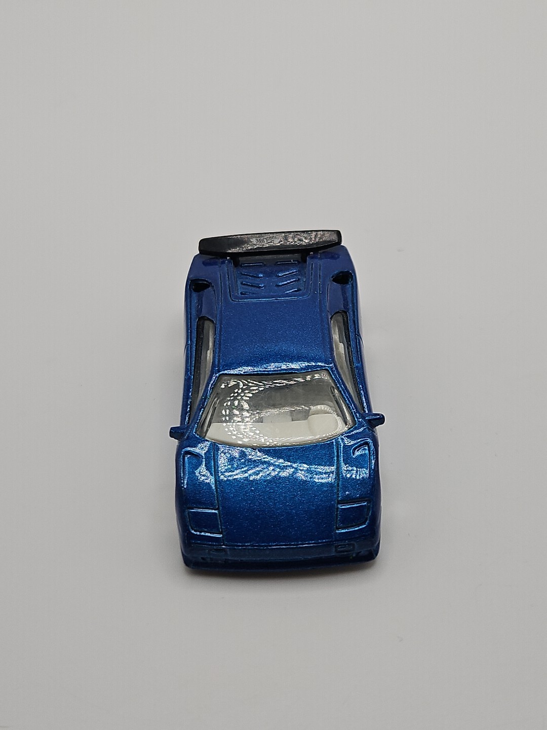 1990-2001 LAMBORGHINI DIABLO SUPER CAR 1/64 SCALE COLLECTIBLE DIECAST MODEL CAR
