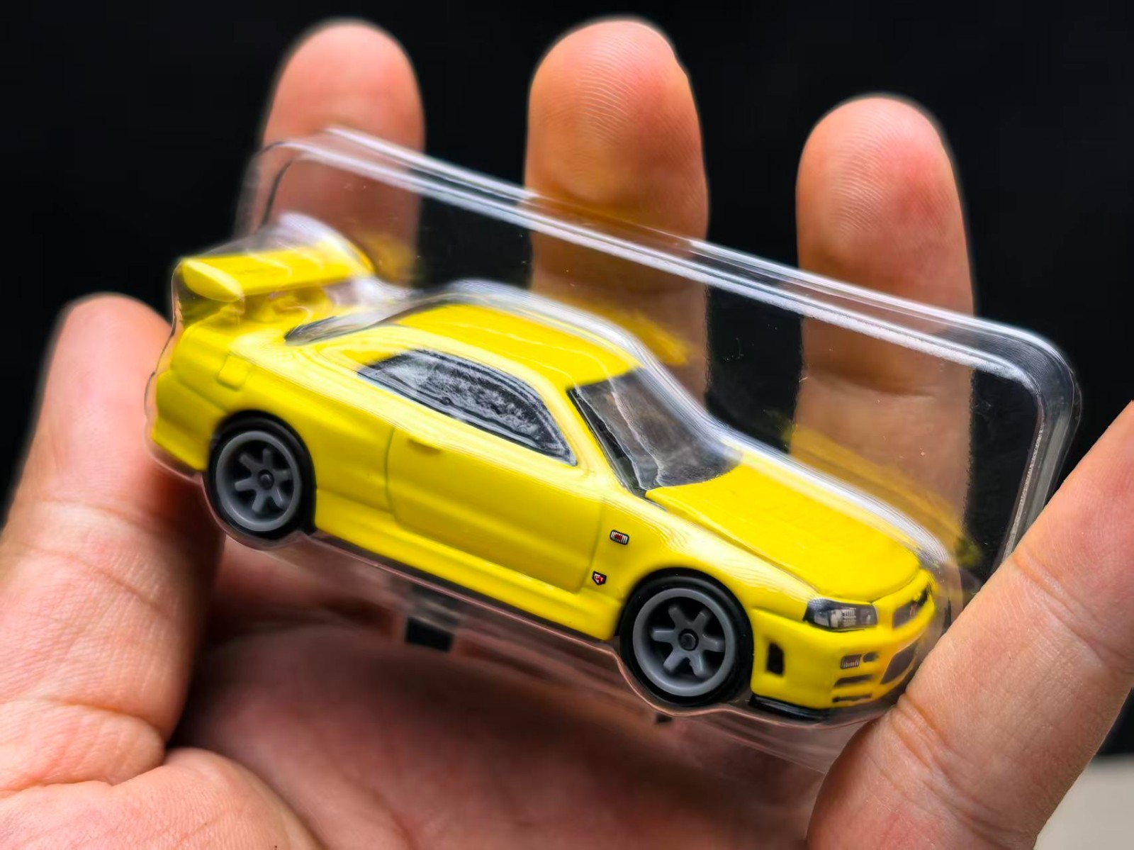 Replica* R34 Convention GTR Hot Wheels Nissan Skyline yellow GT-R RLC Red Line