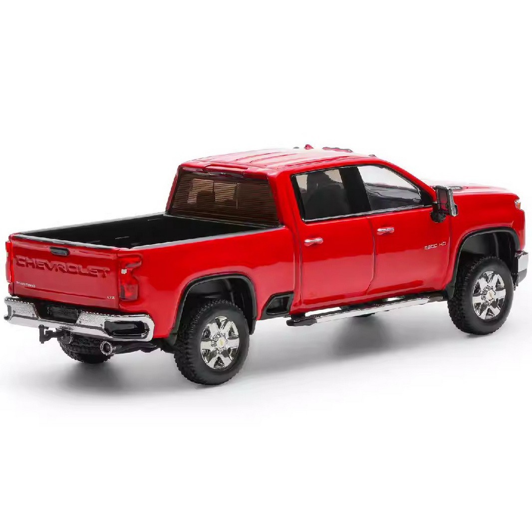 SMC 1/64 CHEVY SILVERADO PICK UP TRUCK Die Cast -SILVER-