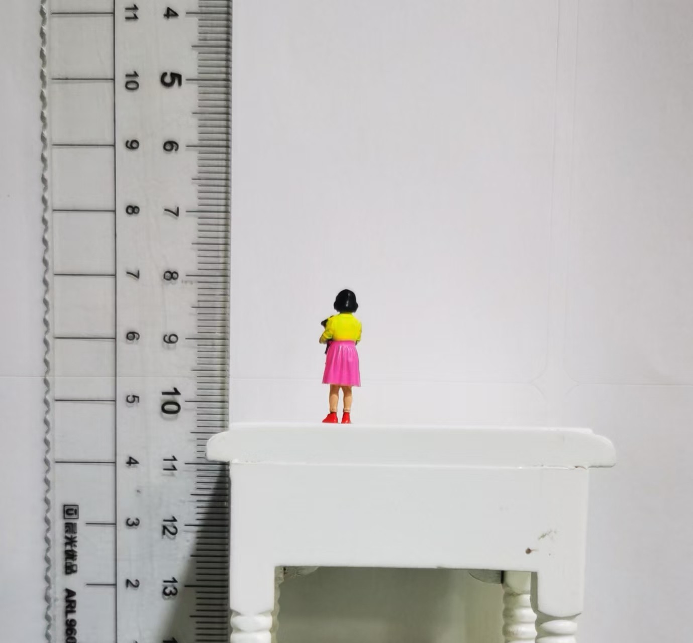 MRY-SFW 299 1/64 Hand Painted Mini Figure Tiny Scale Model Diorama Accessory