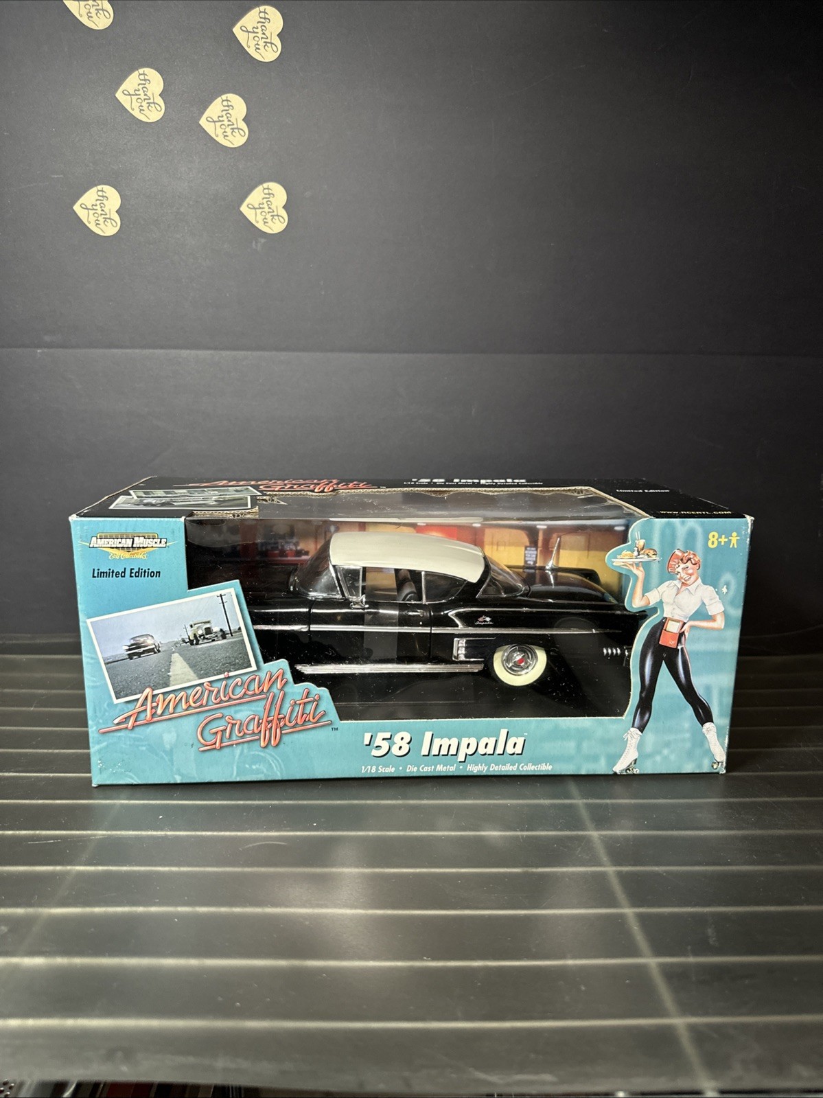Chev ’58 Impala {NEW} American Graffiti Black & White 1:18 Ertl American Muscle