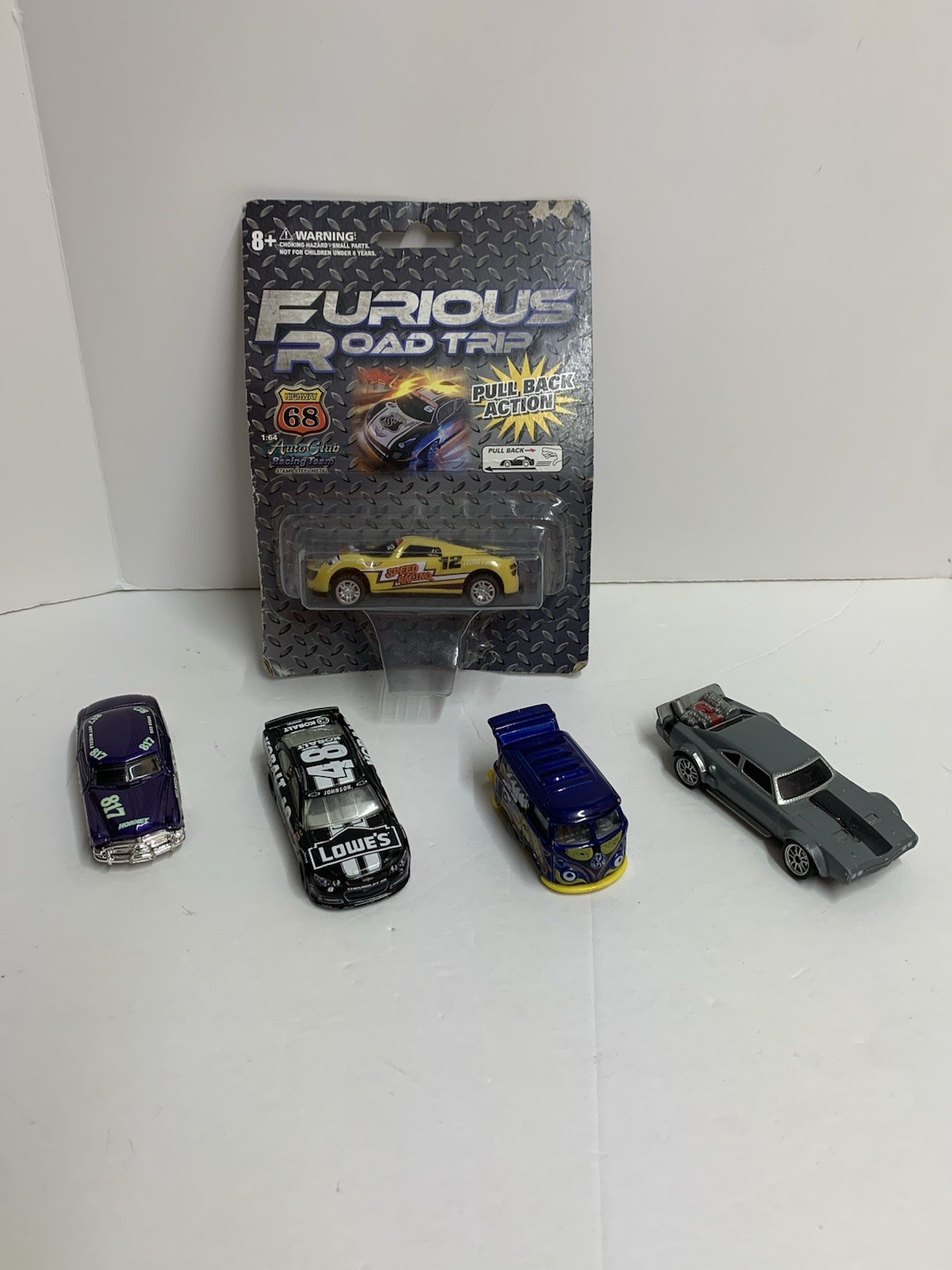 Lot Of 5 Toy Cars Die-cast And Plastic Hot wheels And Other Brands Preowned.