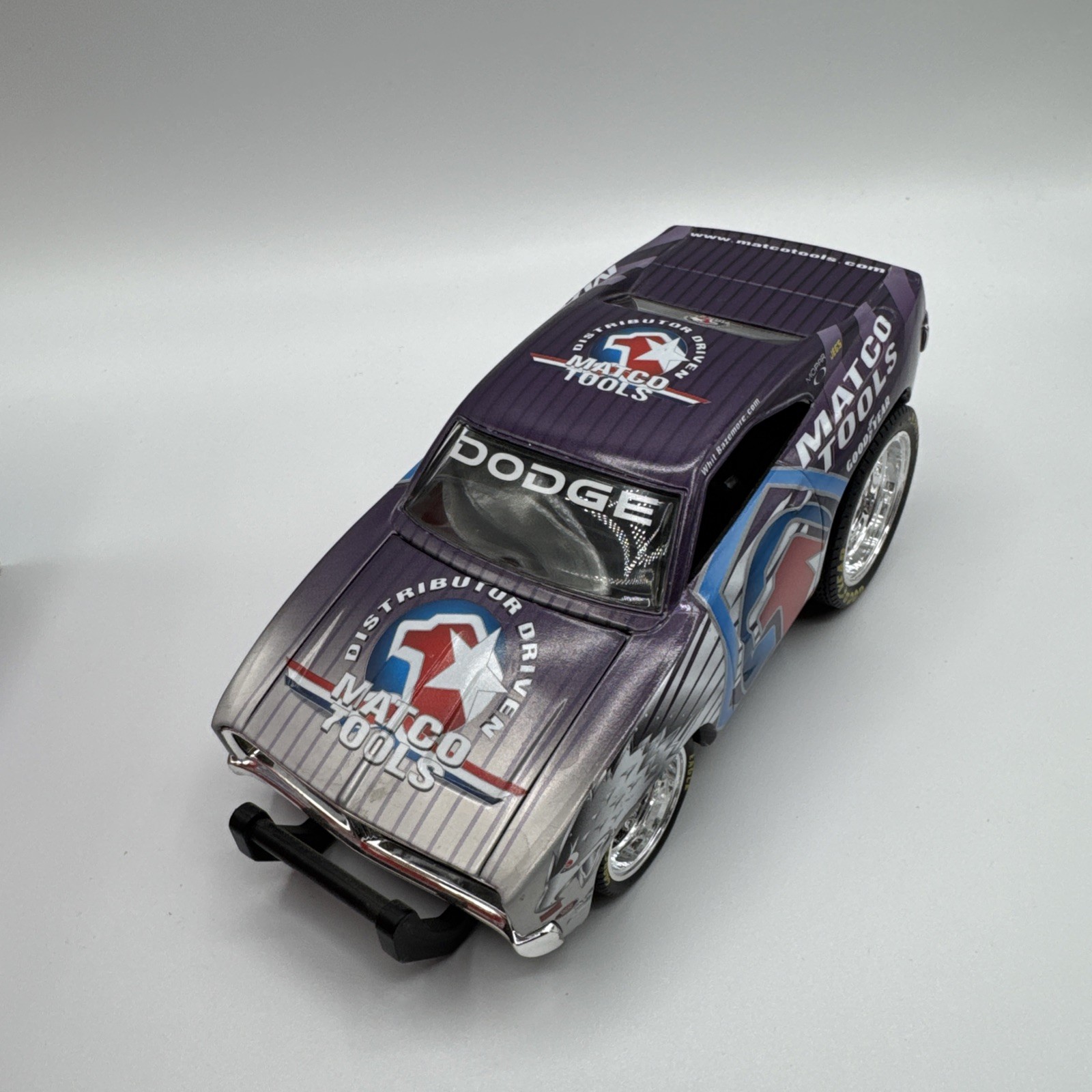 2005 Matco Tools Whit Bazemore 1969 Die Cast Styalized Dodge Charger w / COA