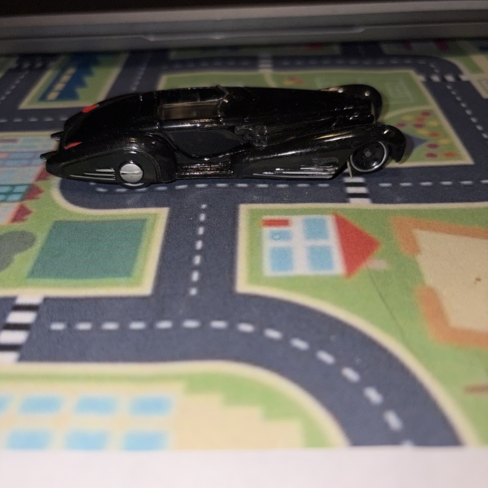 2013 Hot Wheels CUSTOM CADILLAC FLEETWOOD #185 black