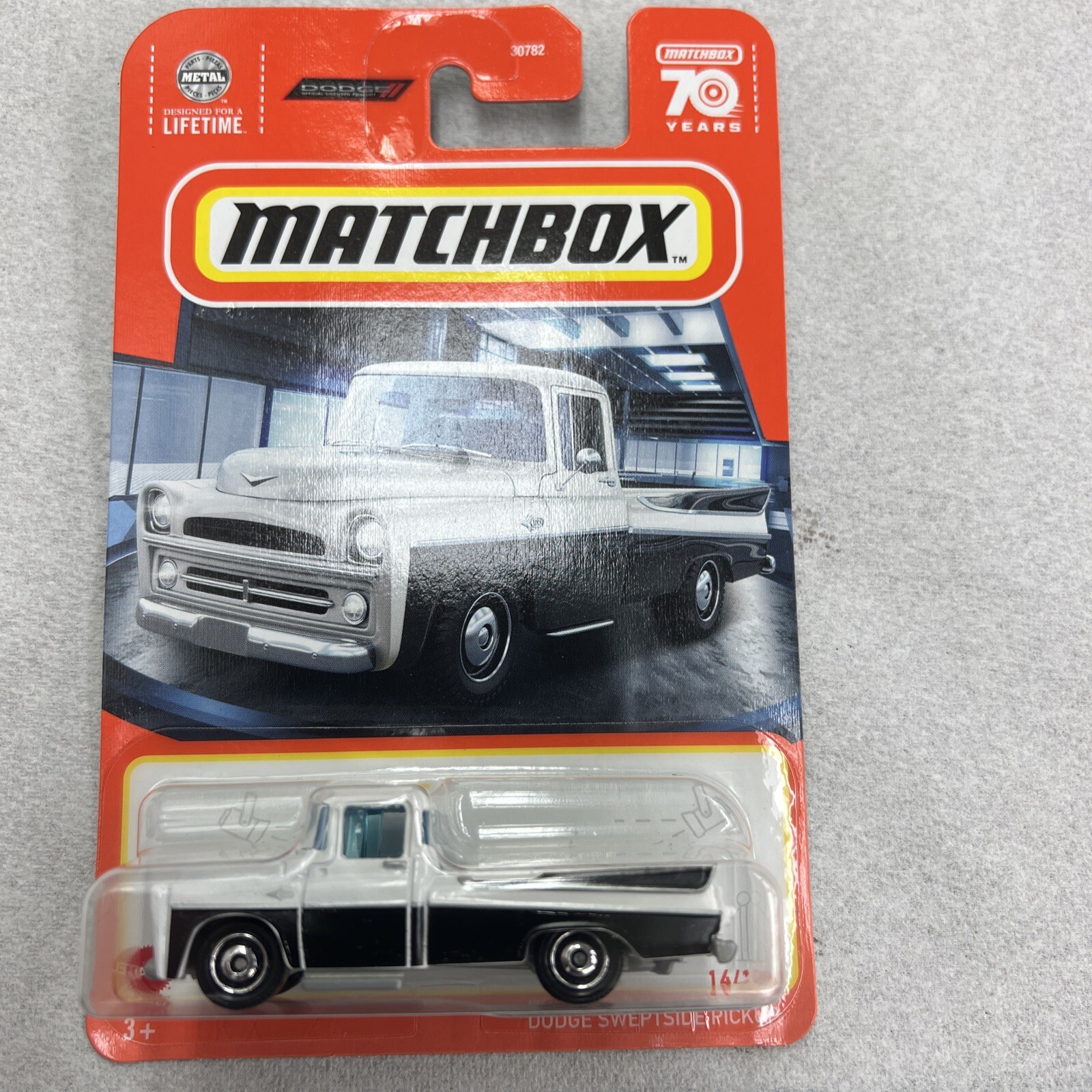 MATCHBOX 70 YEARS DODGE SWEPTSIDE PICKUP BLACK & WHITE #14/100 New On Card B190