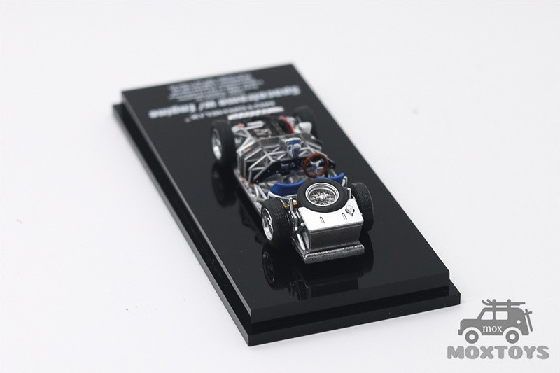 MOTORHELIX 1:64 Spaceframe w/ Engine Collector’s Vehicle Model Car