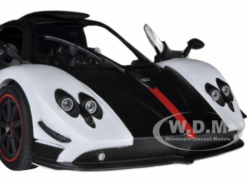 PAGANI ZONDA 5 CINQUE WHITE & BLACK 1/18 DIECAST MODEL CAR BY MOTORMAX 79158