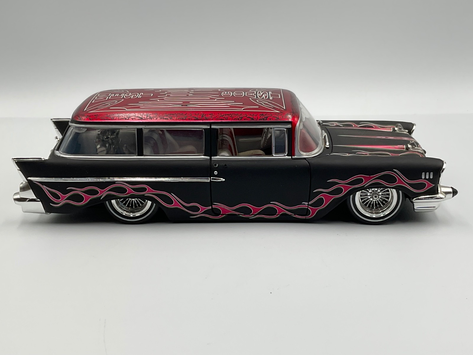 WEST COAST CHOPPERS 1957 CHEVY NOMAD LOWRIDER – MATTE BLACK – 1/24 SCALE – NICE!