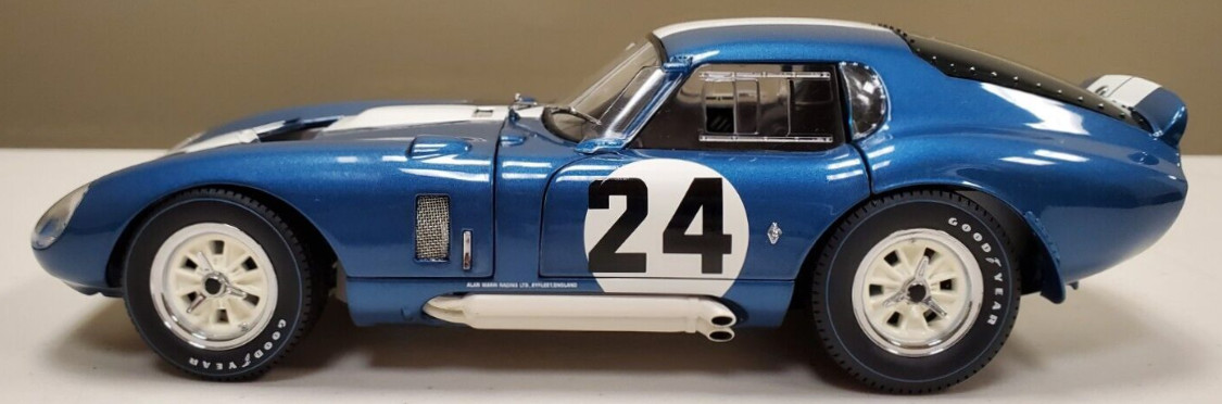 Race Car Shelby Cobra GT 1 Classic Concept Hot Rod Custom Built Model Promo 12