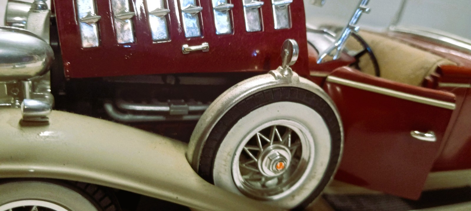 Anson Classic 20-1932 V16 Cadillac Sport Phaeton 1:18 Scale Removable Top NIB