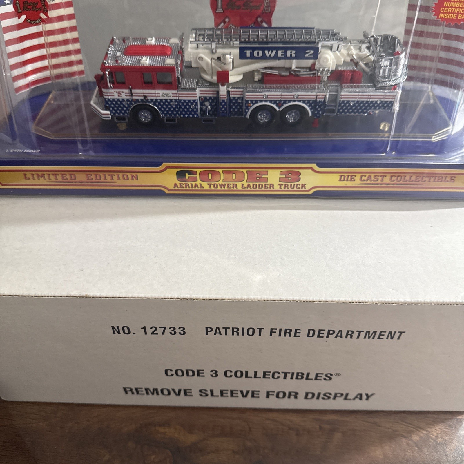 Aerialscope Code 3 Patriot Fire Dept Tower 2 Ladder Truck 1/64 12733 New in box