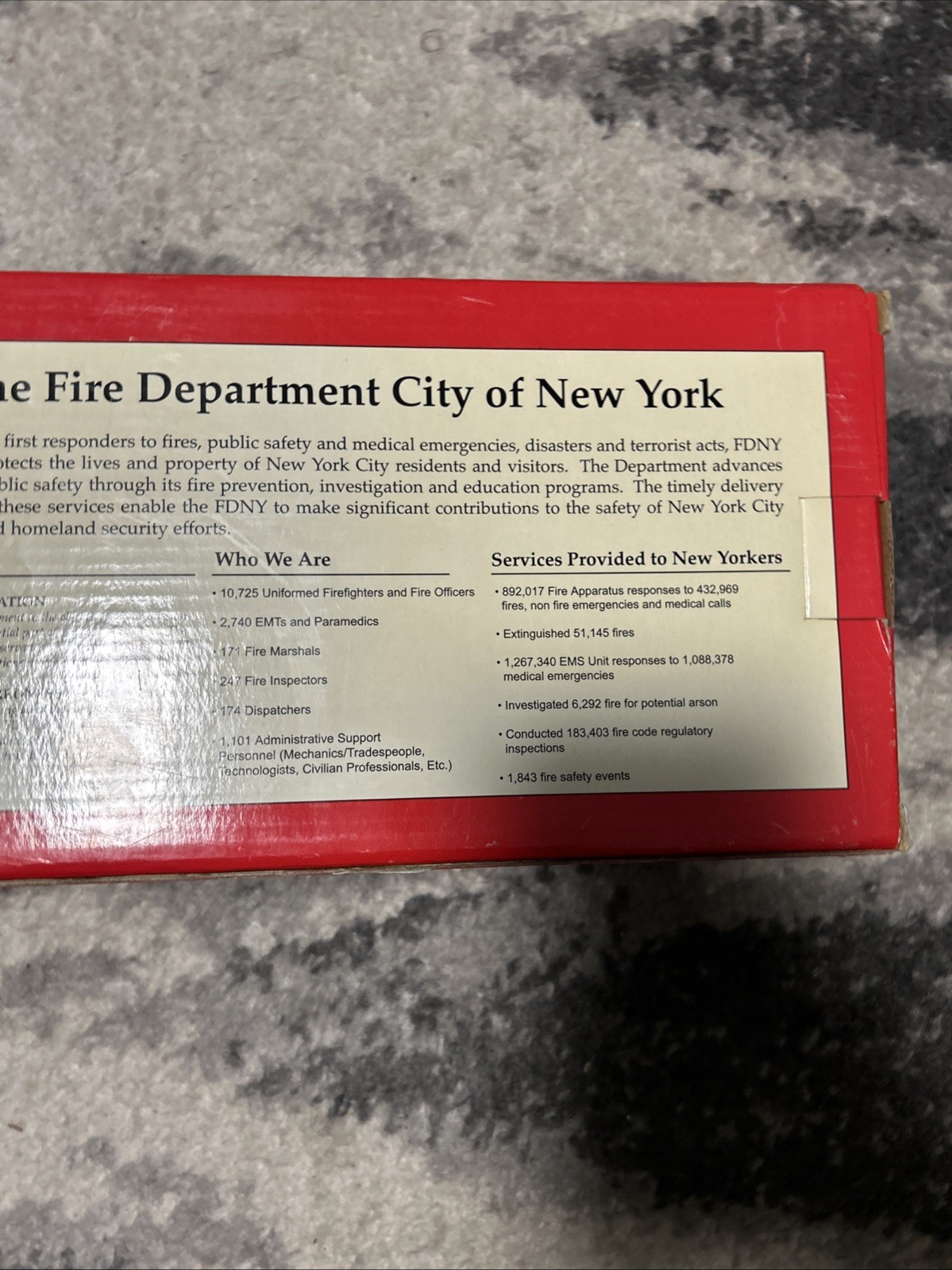 1:32 Code 3 FDNY New York Fire Department Freightliner MT-55 Command Post New