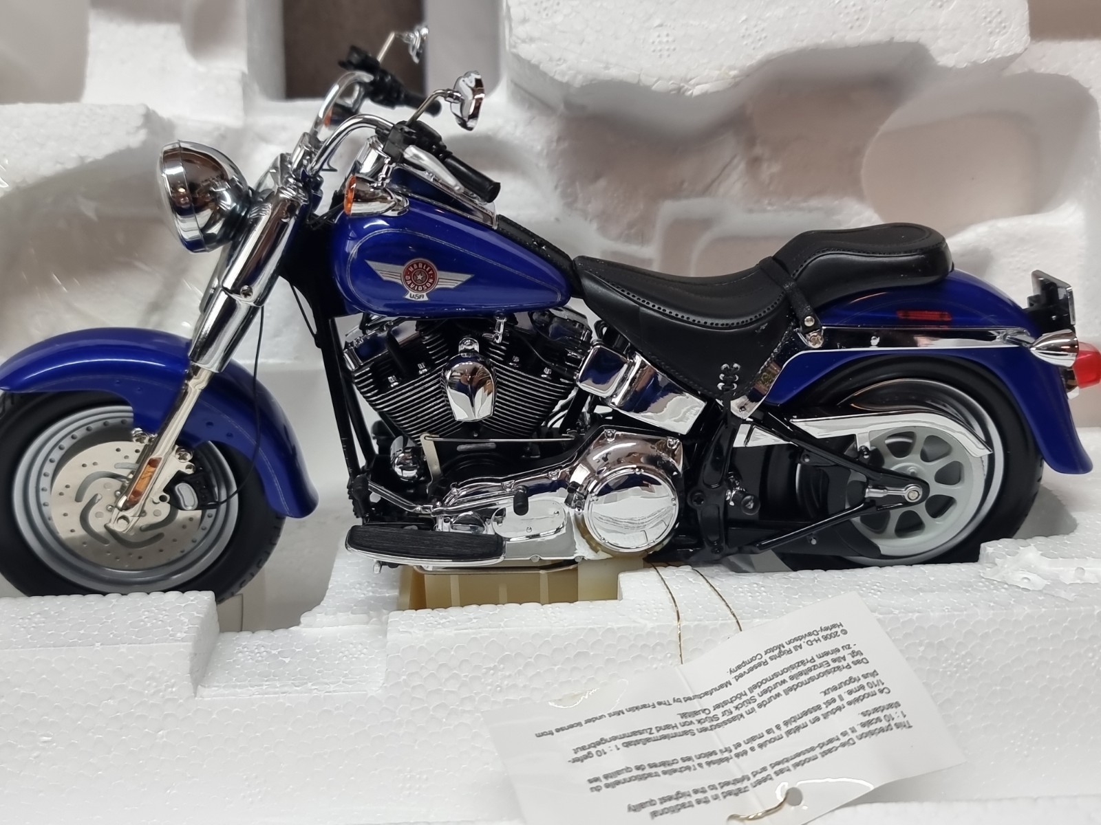 Franklin Mint 1:10 Scale 2006 Harley Davidson Fat Boy New With Papers