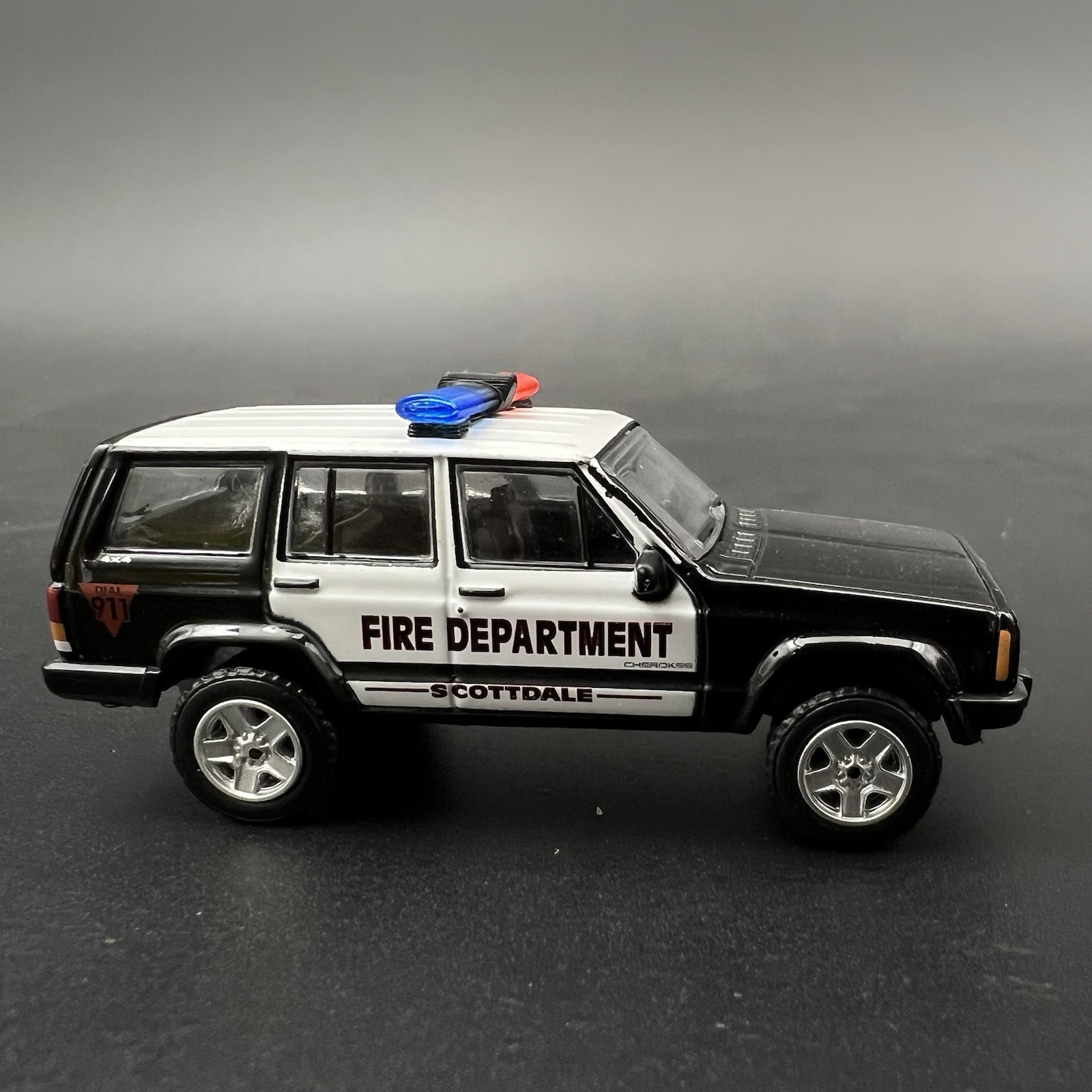 1/43 Jetstream Jetsonic Blue Red Lightbar Police Fire Sheriff CHP Style